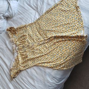 No Boundaries Yellow Daisy Dress